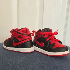 Nike Kids Black and Red High-Top Sneakers